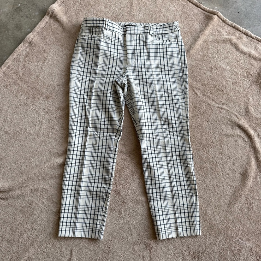 Banana Republic Women’s Plaid Pants